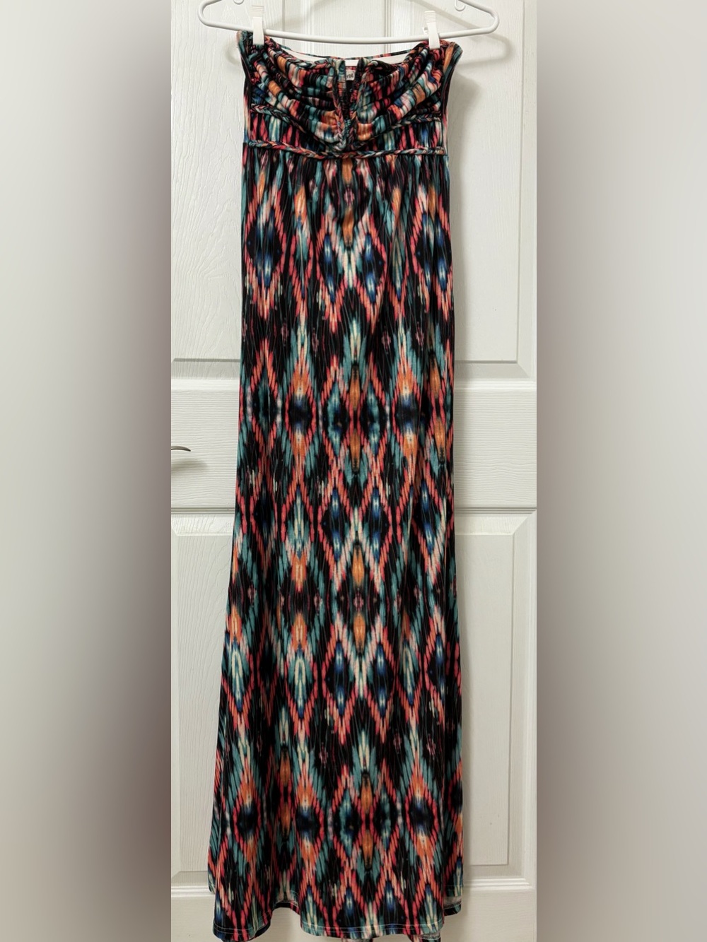 YDE-Strapless-Maxi Dress-Colourful Zigzag Design-Size Small-NWT